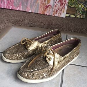 Golden Sperrys